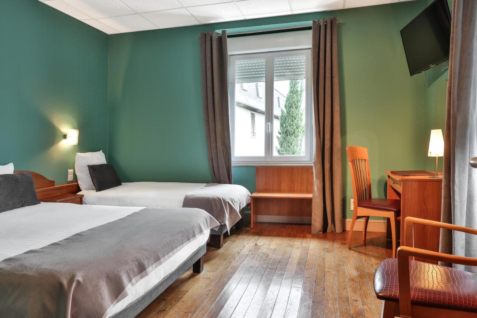 Logis Hotel-Restaurant Les Voyageurs La Coquille Eksteriør bilde
